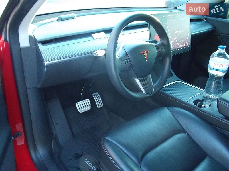 Внедорожник / Кроссовер Tesla Model Y 2022 в Киеве фото 5 Внедорожник / Кроссовер Tesla Model Y 2022 в Киеве