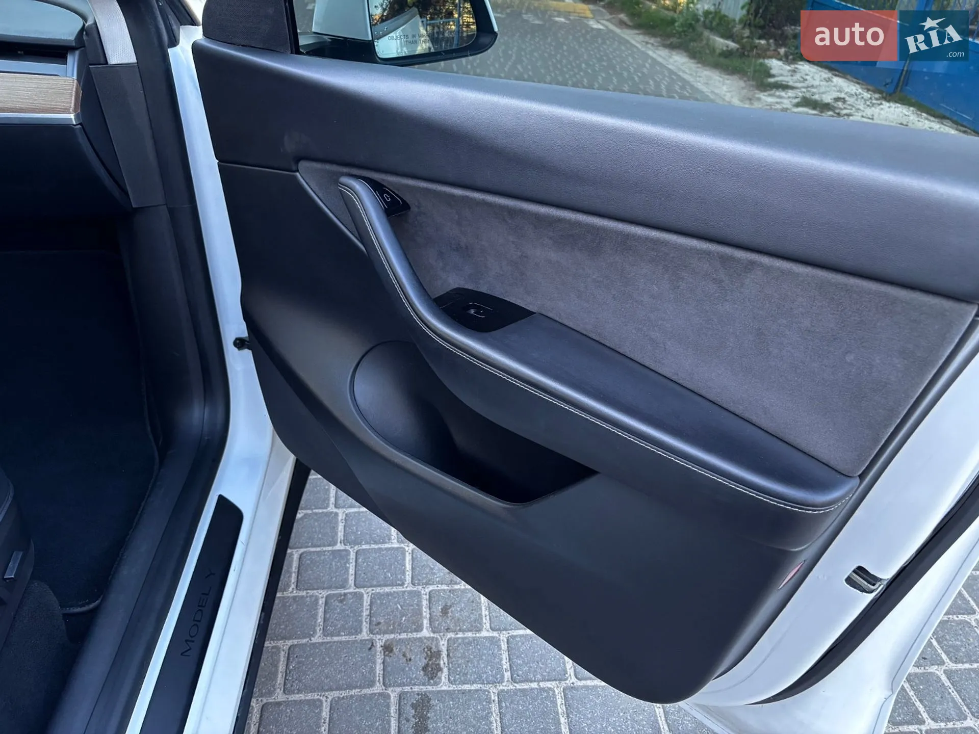 2020 Tesla Model Y - мініатюра 19