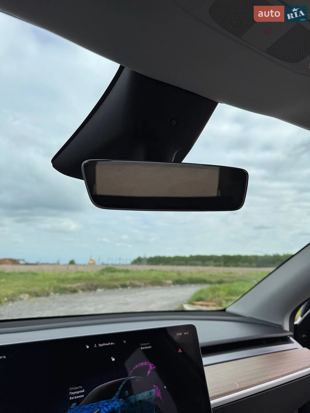 2024 Tesla Model Y - мініатюра 47