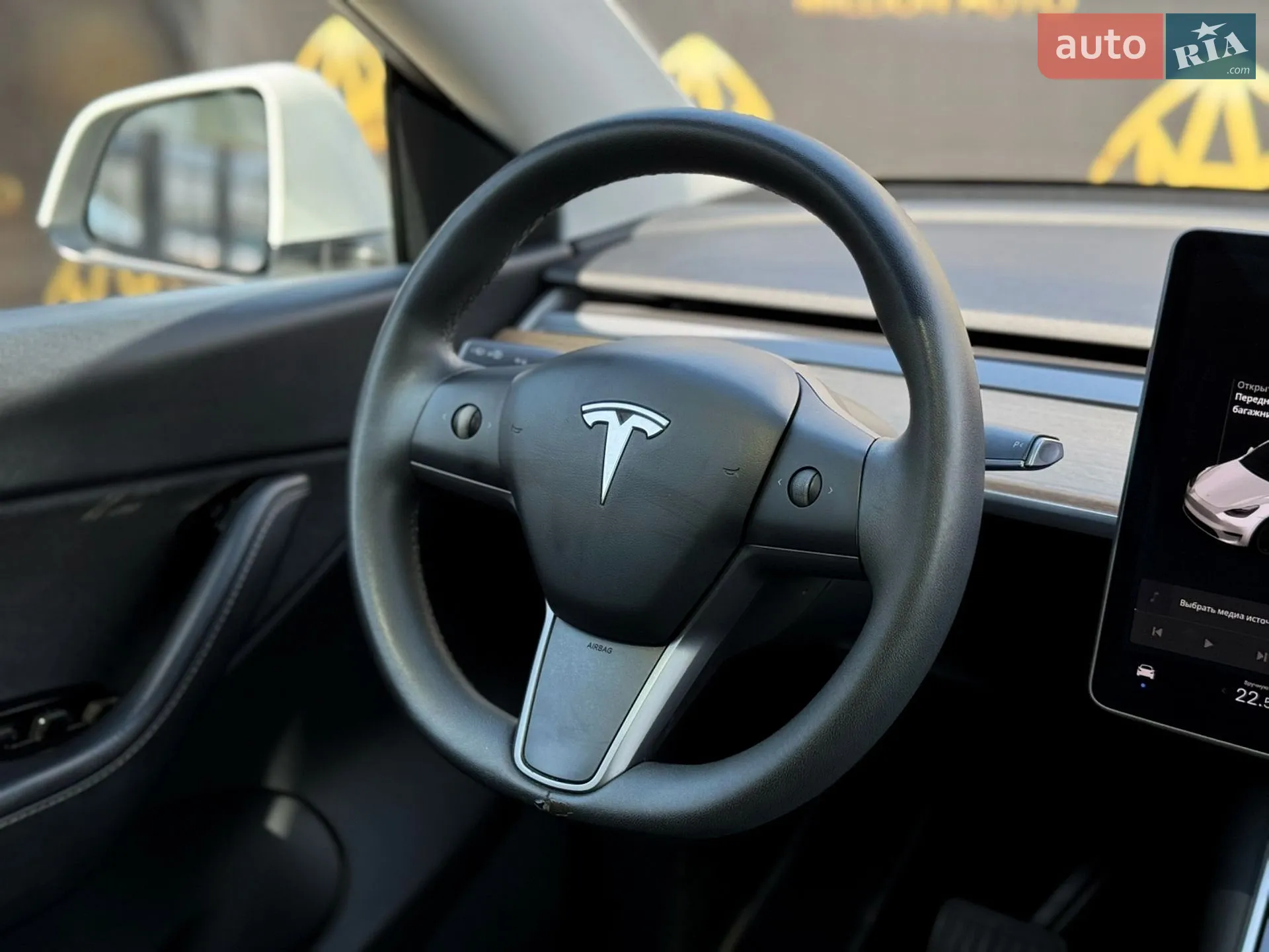 2020 Tesla Model Y - мініатюра 17
