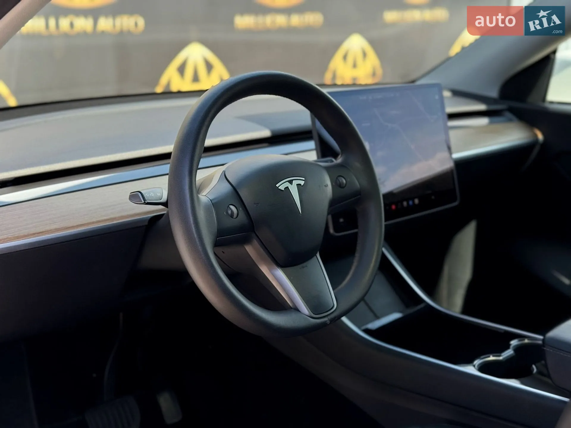 2020 Tesla Model Y - мініатюра 9