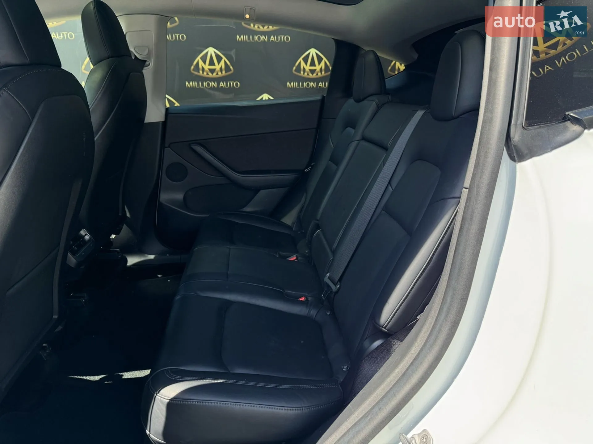 2020 Tesla Model Y - мініатюра 12