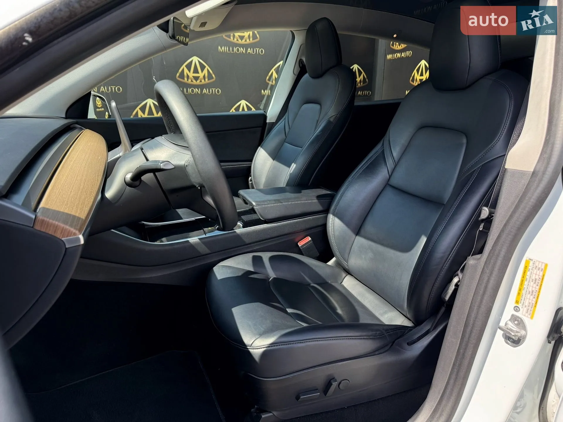 2020 Tesla Model Y - мініатюра 11