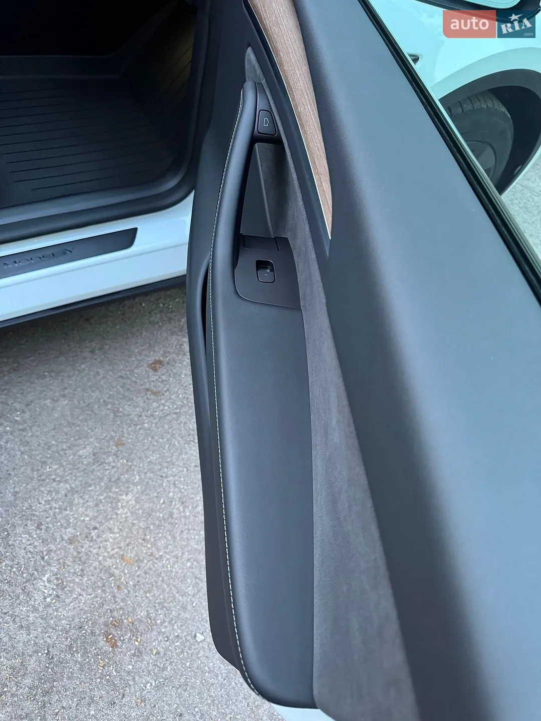 2022 Tesla Model Y - мініатюра 40