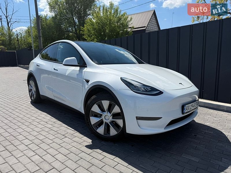 Tesla Model Y 2021 Tesla Model Y 2021