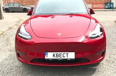 Внедорожник / Кроссовер Tesla Model Y 2023 в Львове