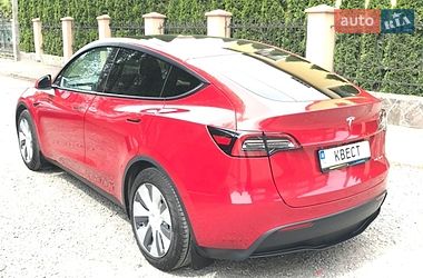 Внедорожник / Кроссовер Tesla Model Y 2023 в Львове