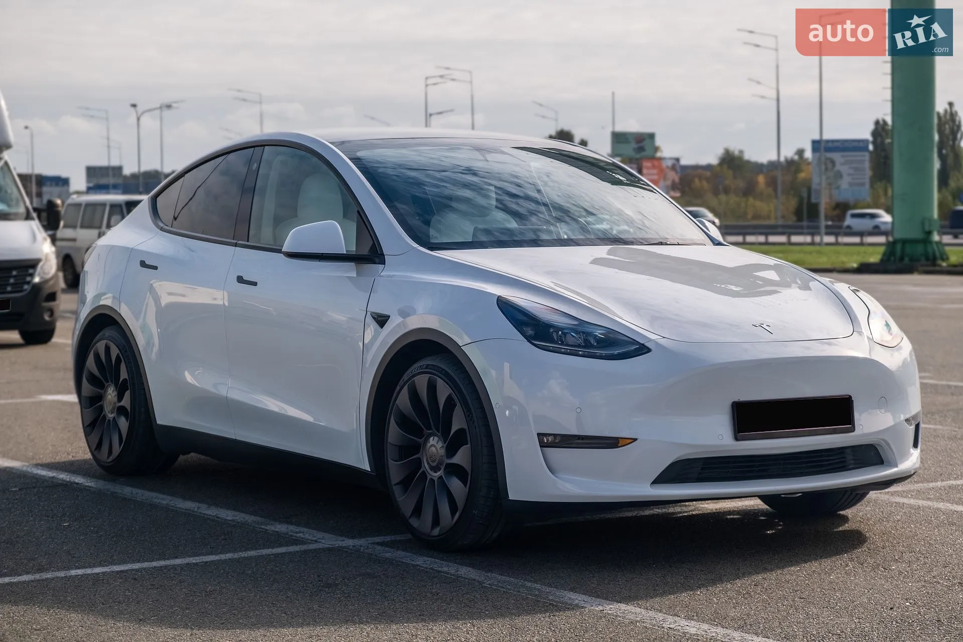 2022 Tesla Model Y - мініатюра 5