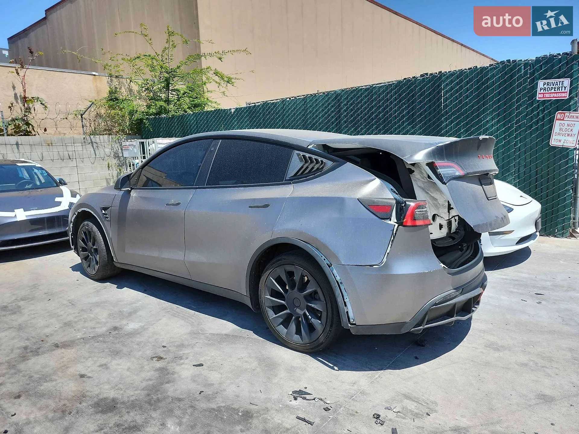 2020 Tesla Model Y - мініатюра 4
