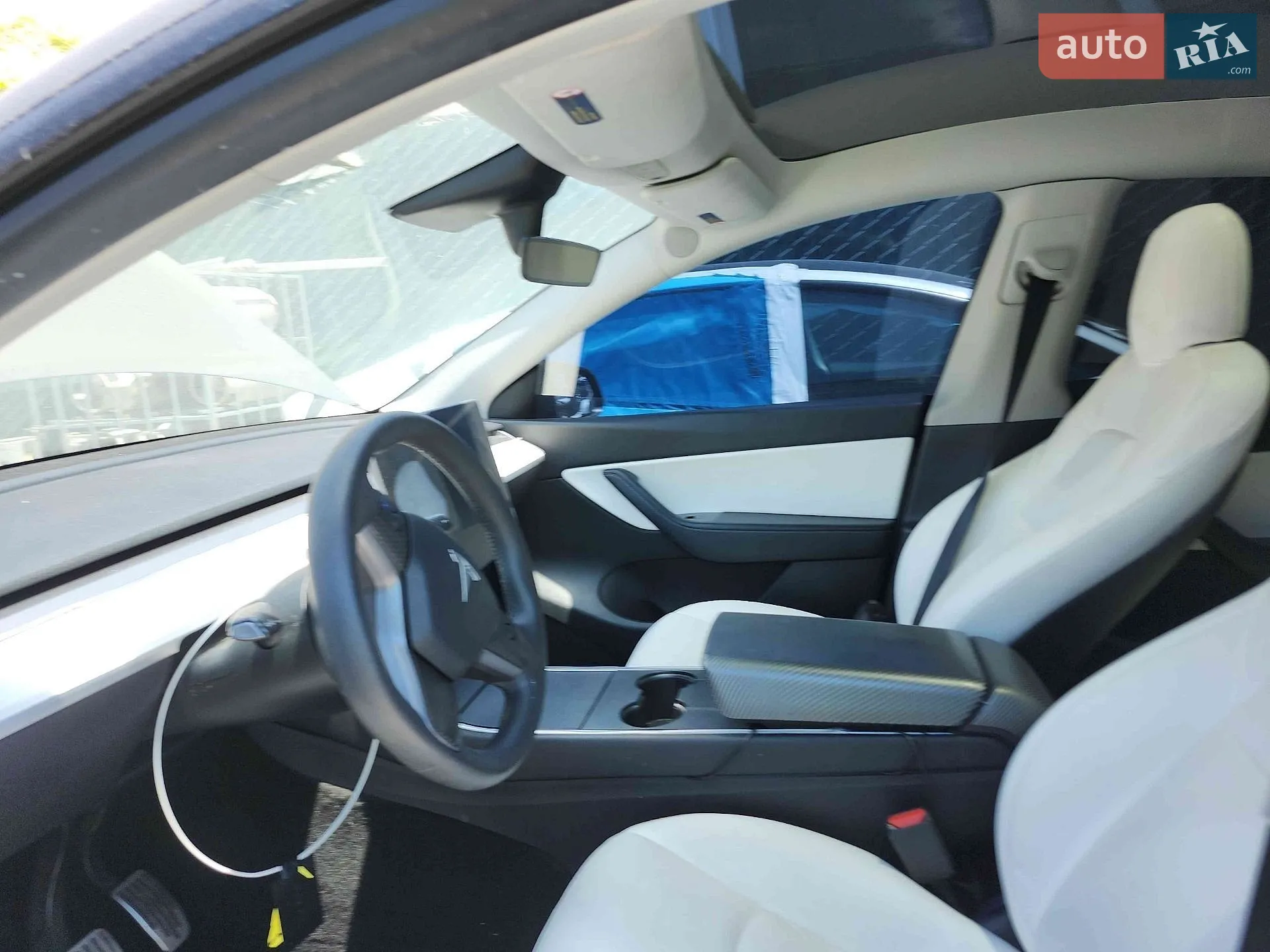 2020 Tesla Model Y - мініатюра 17