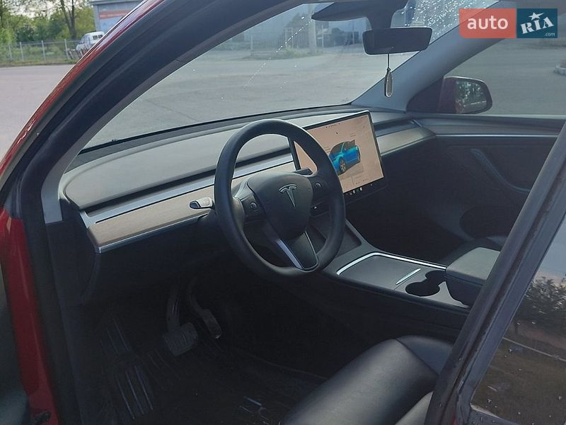 Позашляховик / Кросовер Tesla Model Y 2022 в Кременчуці