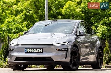 Внедорожник / Кроссовер Tesla Model Y 2025 в Львове