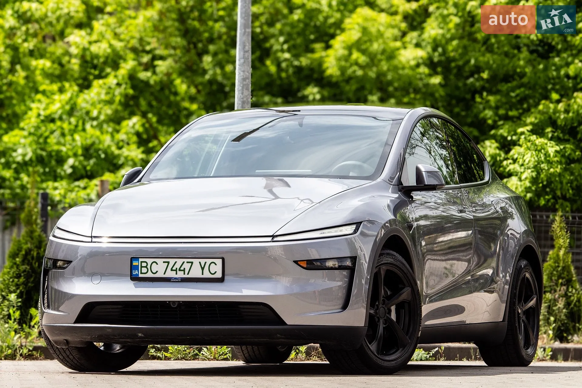 2025 Tesla Model Y - мініатюра 7