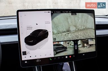 Внедорожник / Кроссовер Tesla Model Y 2025 в Львове