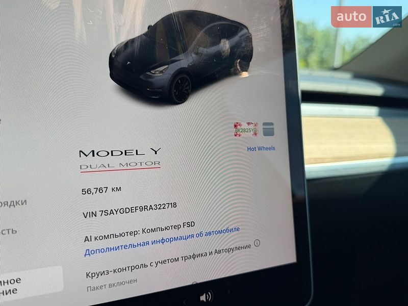 Позашляховик / Кросовер Tesla Model Y 2024 в Києві