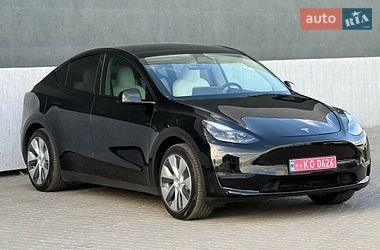 Позашляховик / Кросовер Tesla Model Y 2023 в Тернополі