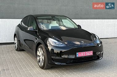 Позашляховик / Кросовер Tesla Model Y 2023 в Тернополі