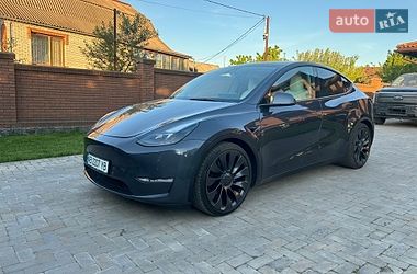 Внедорожник / Кроссовер Tesla Model Y 2022 в Виннице