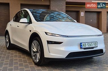 Позашляховик / Кросовер Tesla Model Y 2025 в Вінниці