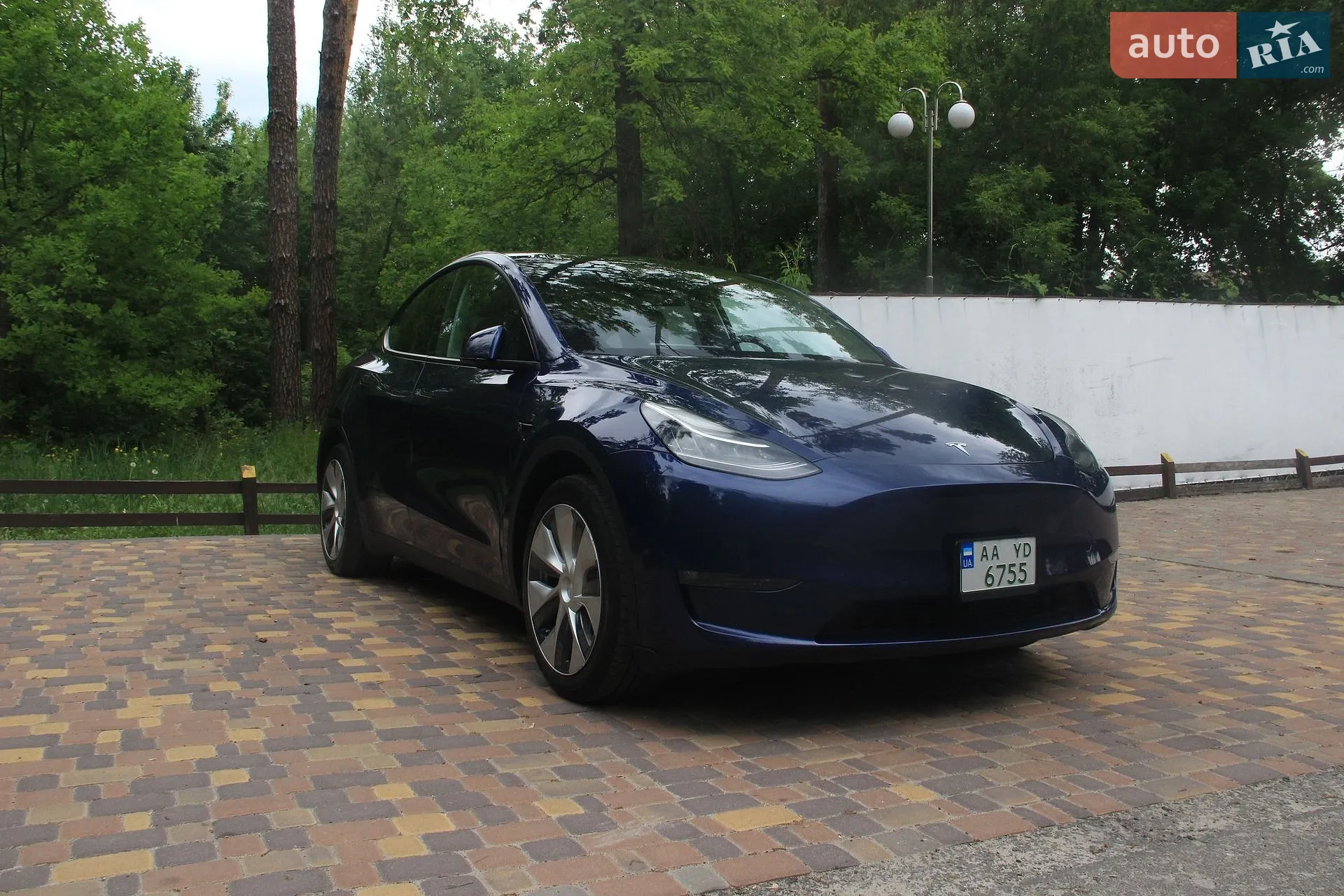2022 Tesla Model Y - фото 1