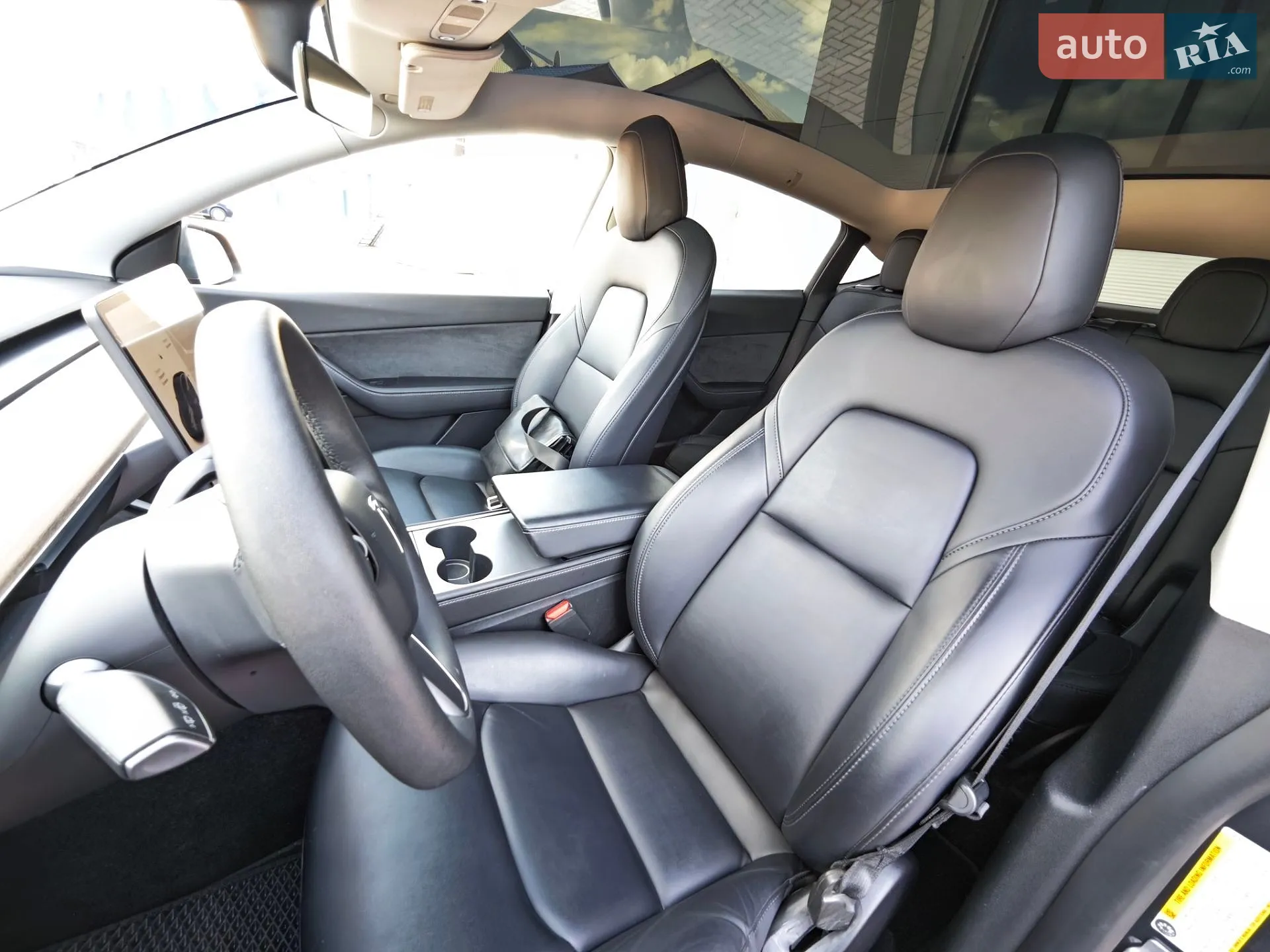 2021 Tesla Model Y - мініатюра 19