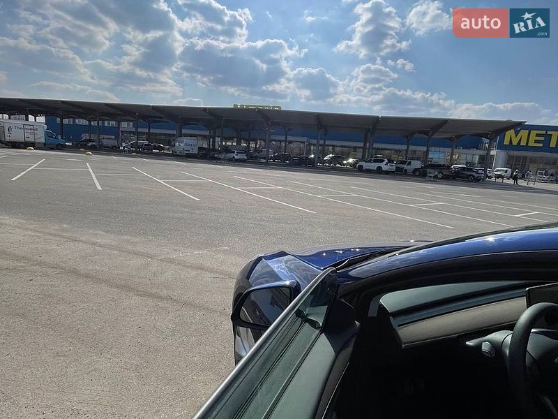 Позашляховик / Кросовер Tesla Model Y 2023 в Києві фото 5 Позашляховик / Кросовер Tesla Model Y 2023 в Києві