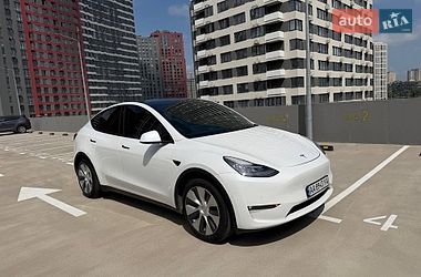 Внедорожник / Кроссовер Tesla Model Y 2021 в Киеве