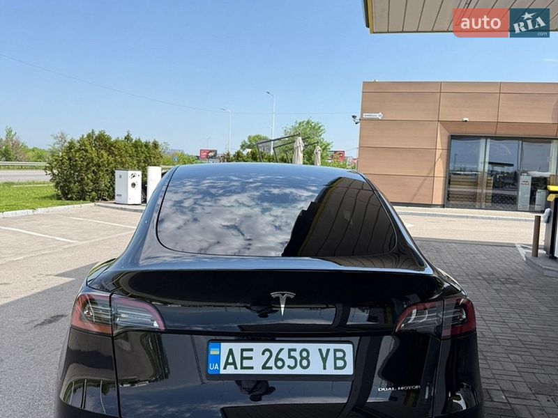 Внедорожник / Кроссовер Tesla Model Y 2023 в Днепре фото 13 Внедорожник / Кроссовер Tesla Model Y 2023 в Днепре