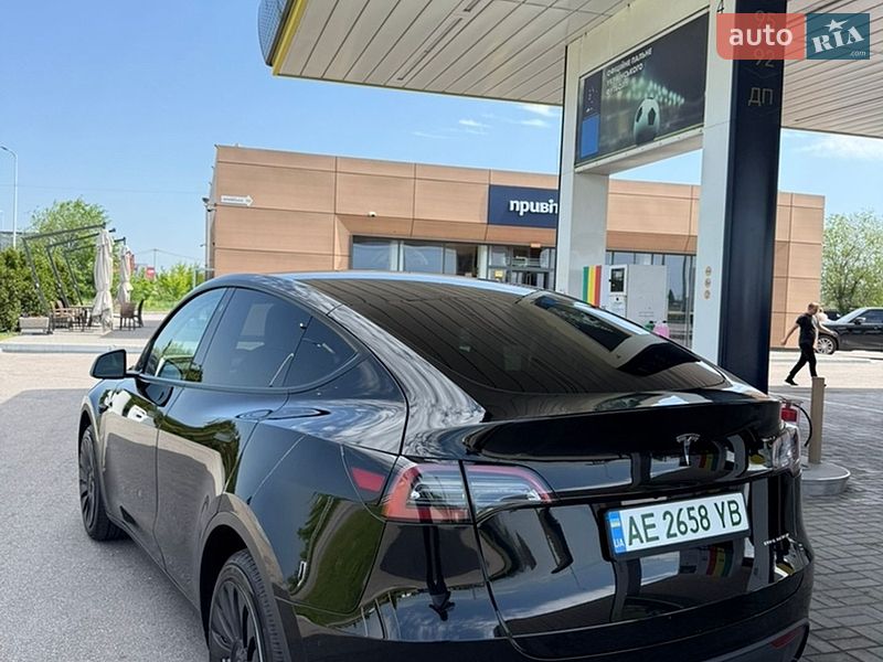 Внедорожник / Кроссовер Tesla Model Y 2023 в Днепре фото 14 Внедорожник / Кроссовер Tesla Model Y 2023 в Днепре