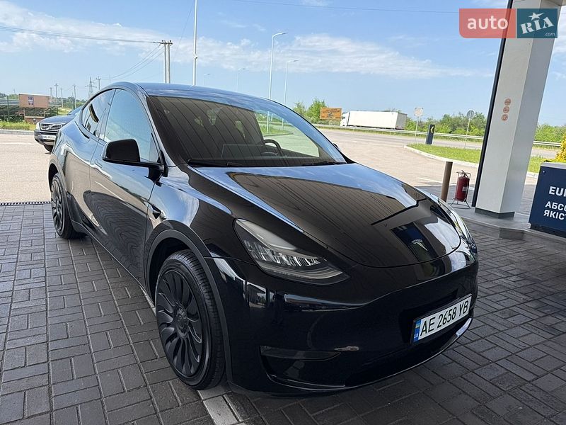 Внедорожник / Кроссовер Tesla Model Y 2023 в Днепре фото 19 Внедорожник / Кроссовер Tesla Model Y 2023 в Днепре