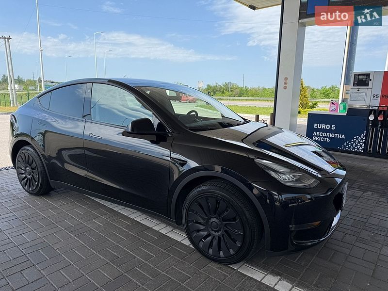 Внедорожник / Кроссовер Tesla Model Y 2023 в Днепре фото 21 Внедорожник / Кроссовер Tesla Model Y 2023 в Днепре
