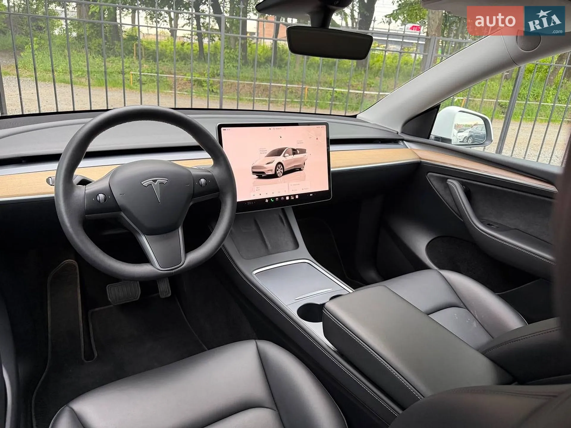 2022 Tesla Model Y - мініатюра 28