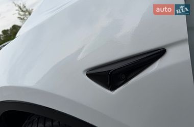 Позашляховик / Кросовер Tesla Model Y 2020 в Києві