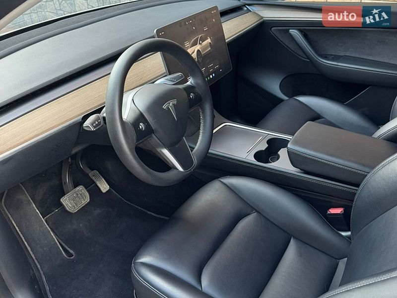 Внедорожник / Кроссовер Tesla Model Y 2022 в Полтаве