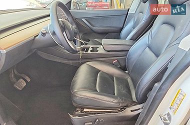 Внедорожник / Кроссовер Tesla Model Y 2021 в Львове
