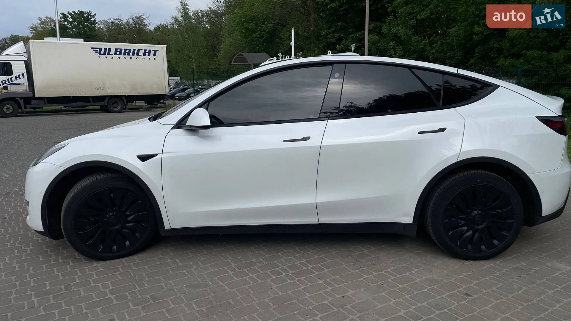 2021 Tesla Model Y - мініатюра 4