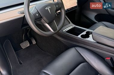 Внедорожник / Кроссовер Tesla Model Y 2024 в Виннице