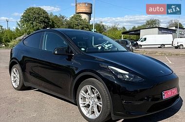 Внедорожник / Кроссовер Tesla Model Y 2022 в Ровно