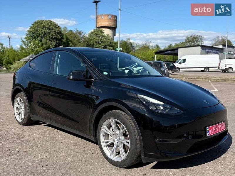 Tesla Model Y 2022 Tesla Model Y 2022