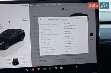 Позашляховик / Кросовер Tesla Model Y 2025 в Києві