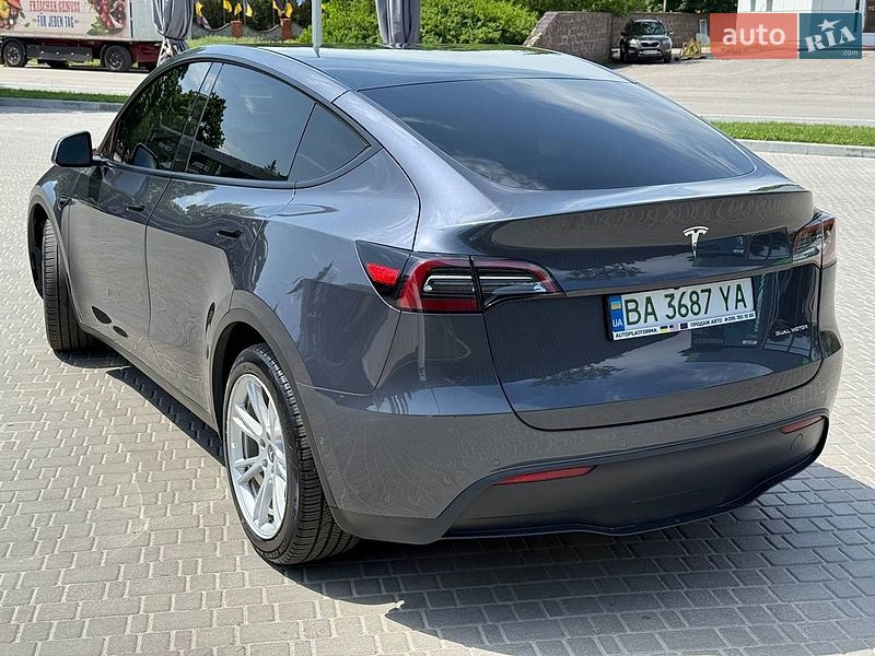 Позашляховик / Кросовер Tesla Model Y 2022 в Кропивницькому фото 4 Позашляховик / Кросовер Tesla Model Y 2022 в Кропивницькому