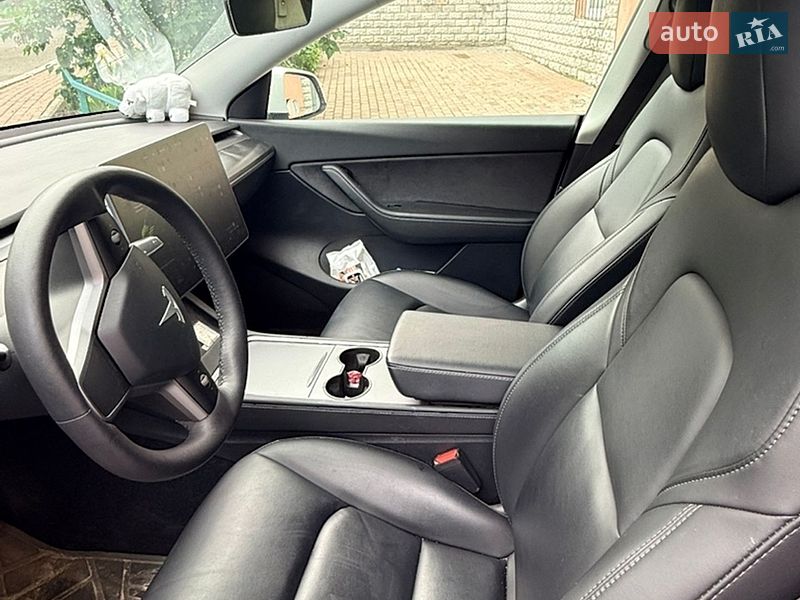 Позашляховик / Кросовер Tesla Model Y 2021 в Києві