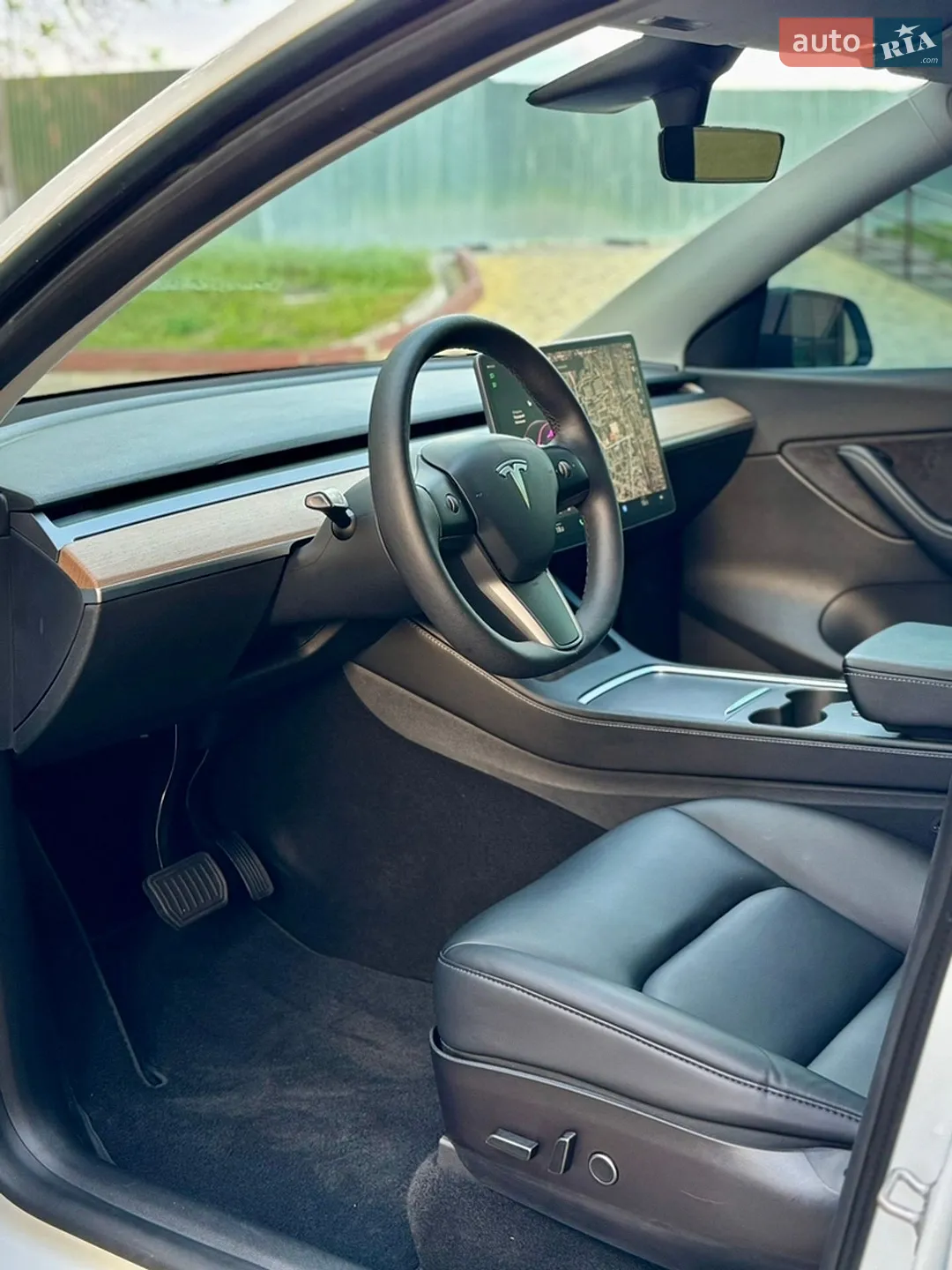 2021 Tesla Model Y - мініатюра 9