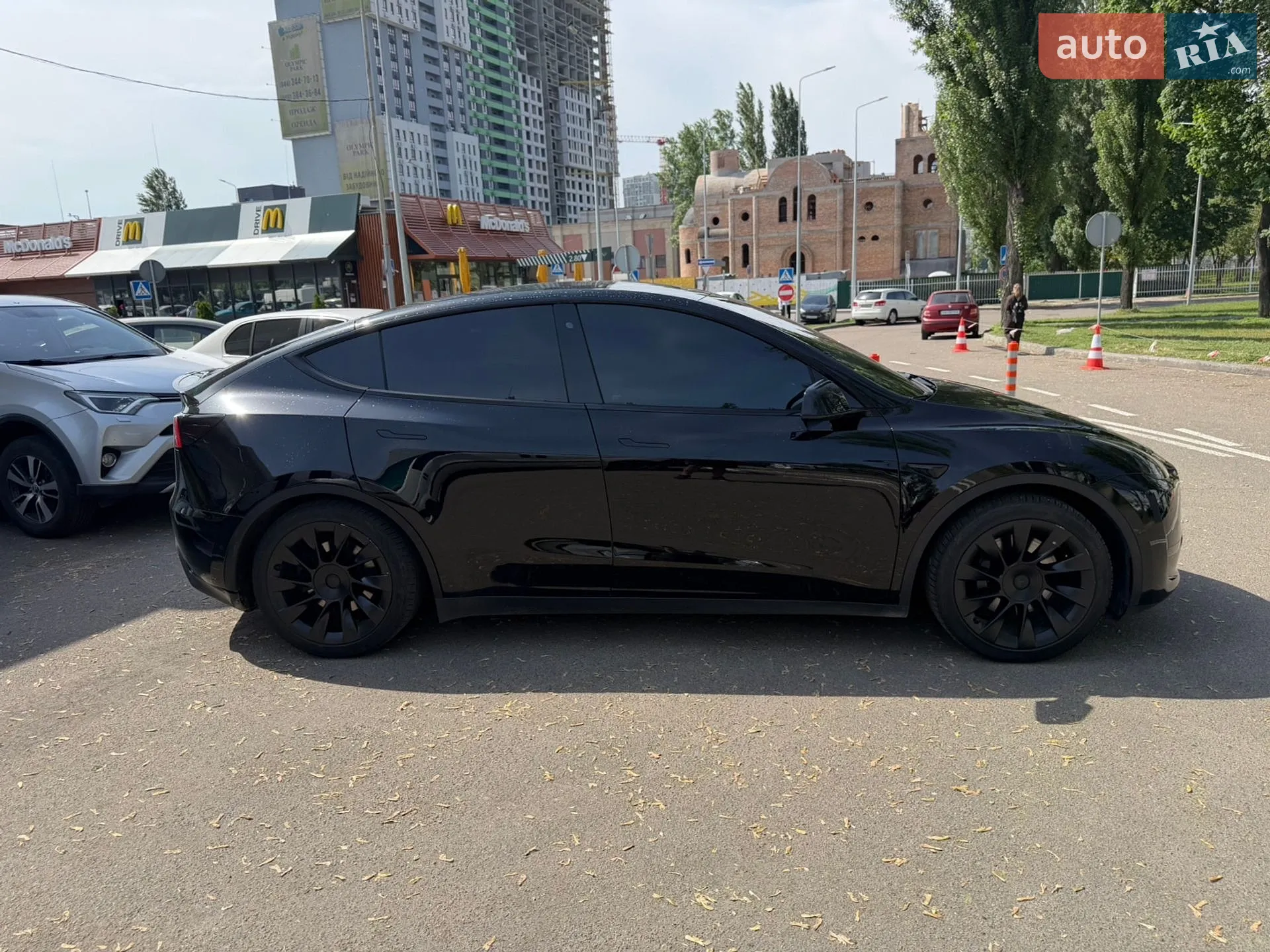 2020 Tesla Model Y - мініатюра 27