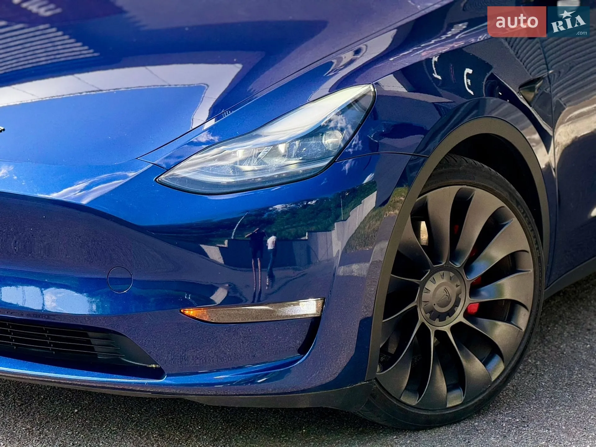 2023 Tesla Model Y - мініатюра 3