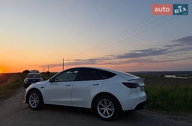 Внедорожник / Кроссовер Tesla Model Y 2021 в Черновцах