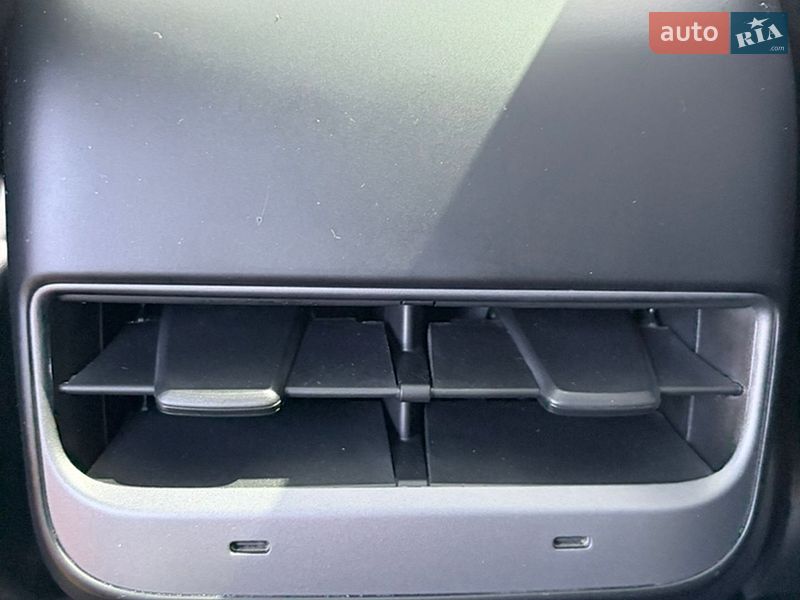 Внедорожник / Кроссовер Tesla Model Y 2022 в Обухове