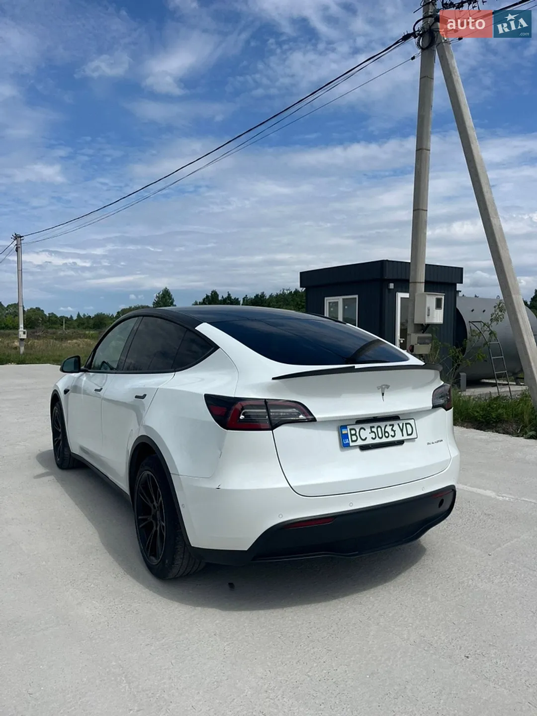 2020 Tesla Model Y - мініатюра 19