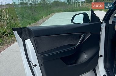 Внедорожник / Кроссовер Tesla Model Y 2020 в Львове фото 25 Внедорожник / Кроссовер Tesla Model Y 2020 в Львове