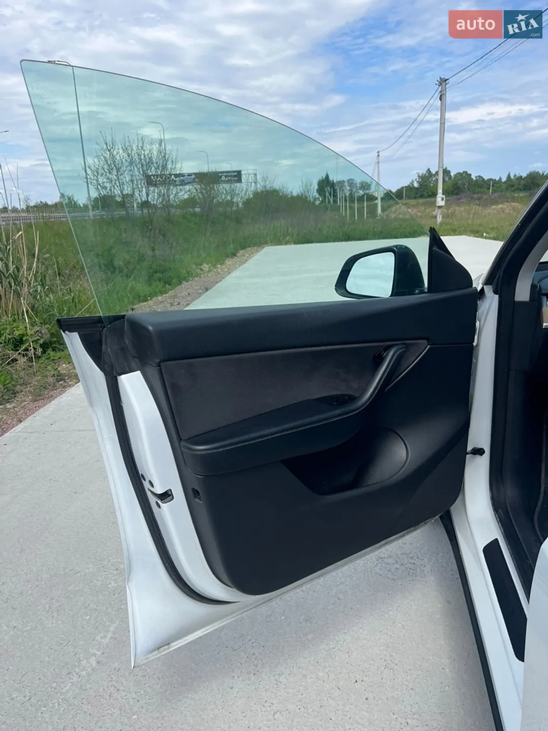 2020 Tesla Model Y - мініатюра 25